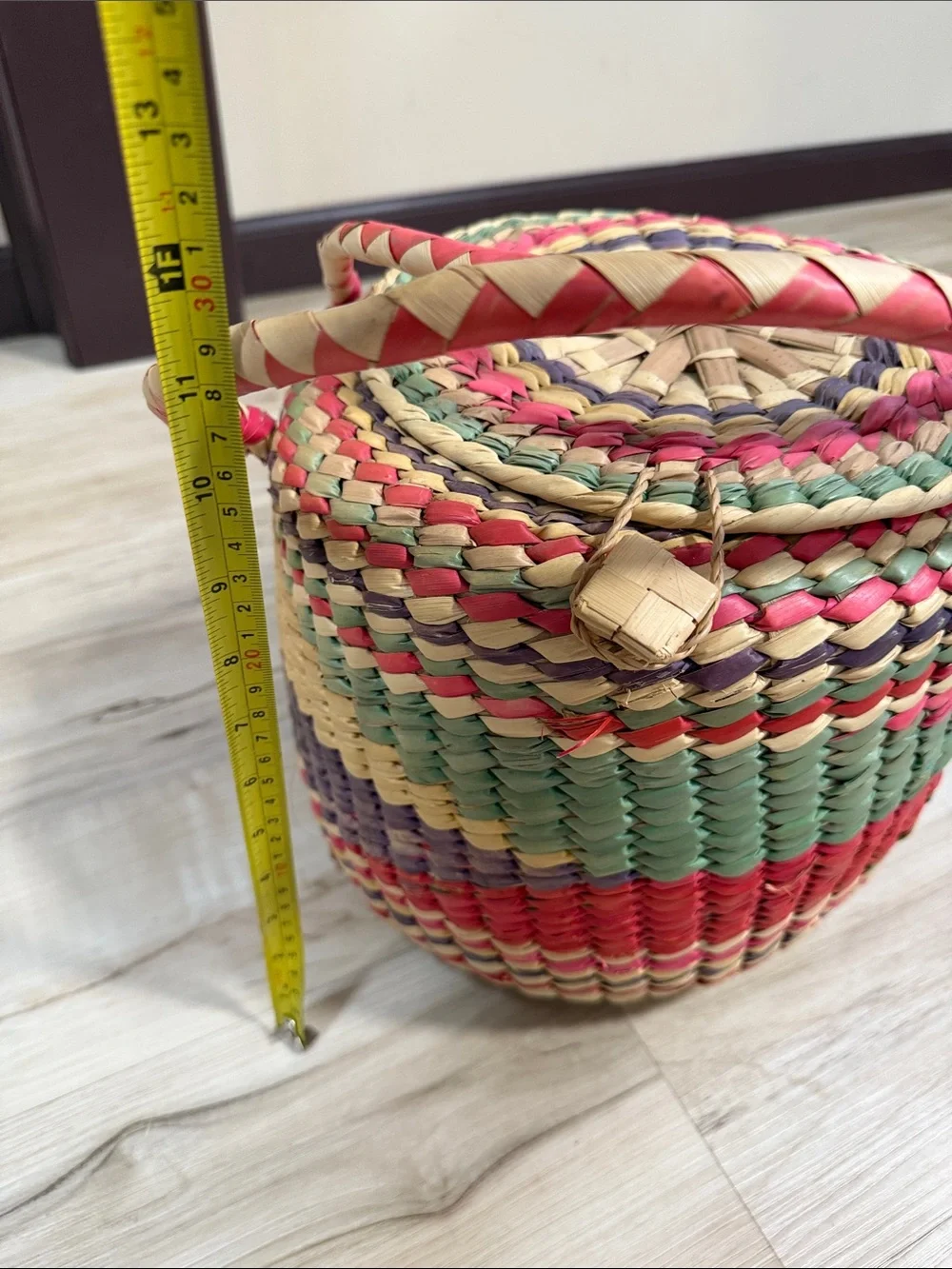 Vintage Colorful Woven Basket Purse Lidded Boho Folk Art Handbag